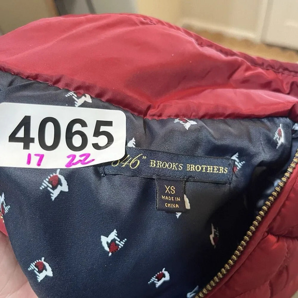 346 Brooks Brothers Red Puffer Vest XS Diamond Quilted Women's Pockets Gorpcore - Picture 2 of 5